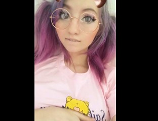 Reddit girl kawaiiikitty with pink hair selfshot with crazy filter <!-- width=