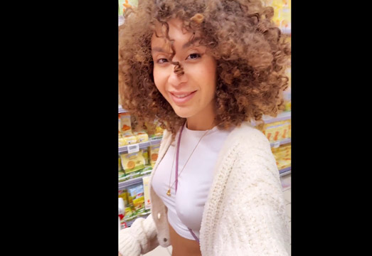 A day with horny babe Beatrice Segreti <!-- width=