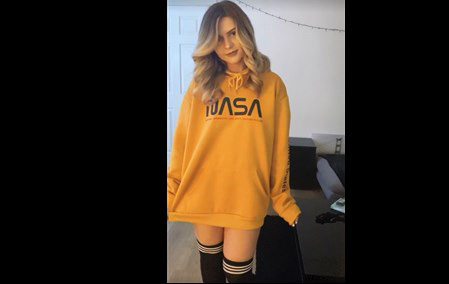 Sexy blonde fan NASA ! <!-- width=