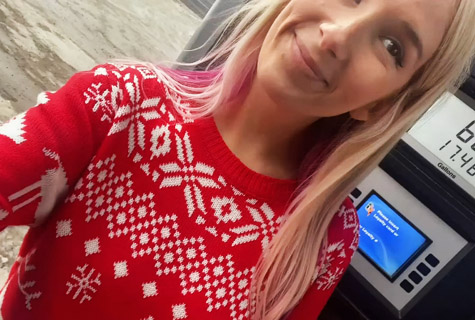 Blonde shows a nice red sweater and pussy <!-- width=