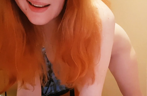 Shy college redhead masturbates <!-- width=