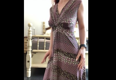 Reddit girl SubmissivePrincess97 in summer dress without underwear <!-- width=