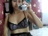 Teen in lingerie masturbates on cam